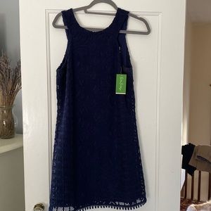 Lace Lilly Pulitzer dress. Size large  true navy